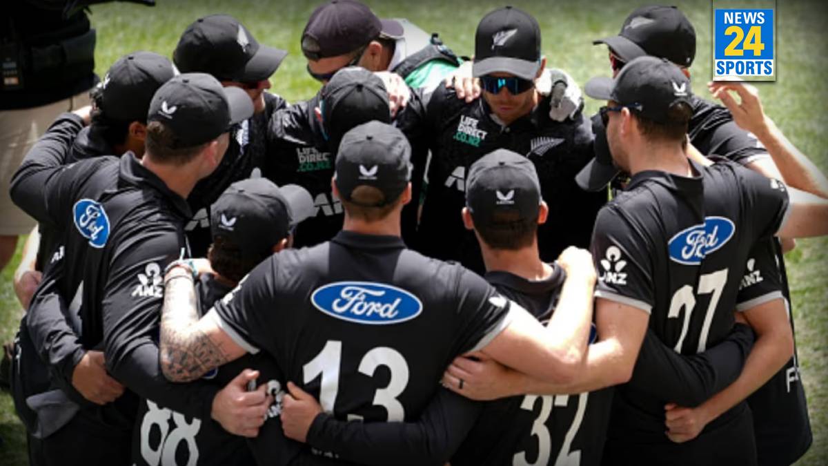 Fast bowler Ben Sears will join New Zealand squad